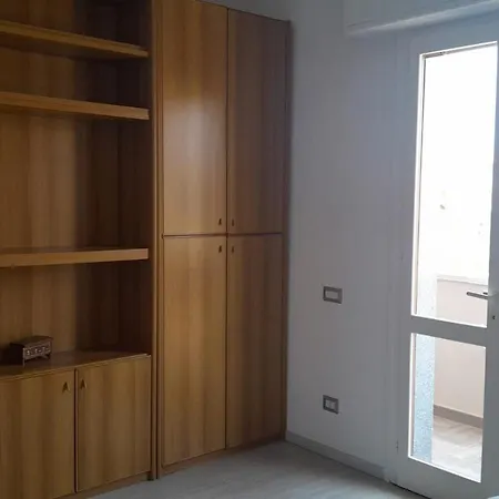 Lullo&conny A 10 Minuti Dal Mare Apartamento *